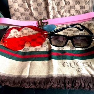 ♥️Woman’s 5 Piece Valentine’s Bundle 💗Deal, *No Offers* Flat Firm Priced.